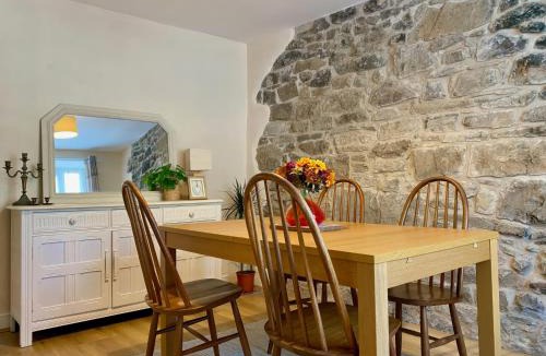 Dyserth House | Bronafon
