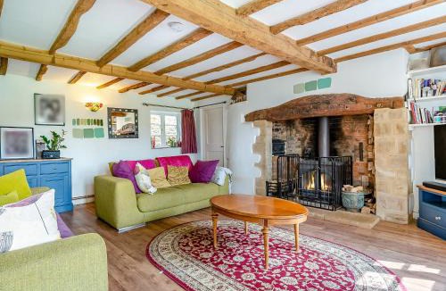 Moreton-in-Marsh House | Brookend Cottage - Uk49705