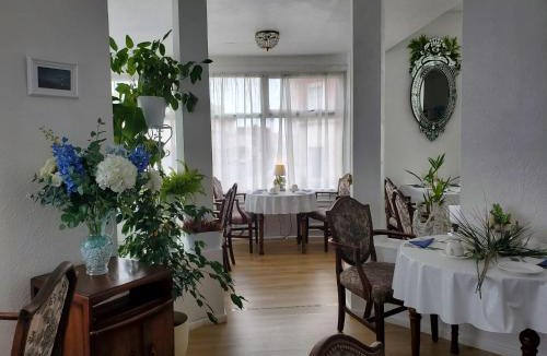 North Shore House | Brooklyn Hotel