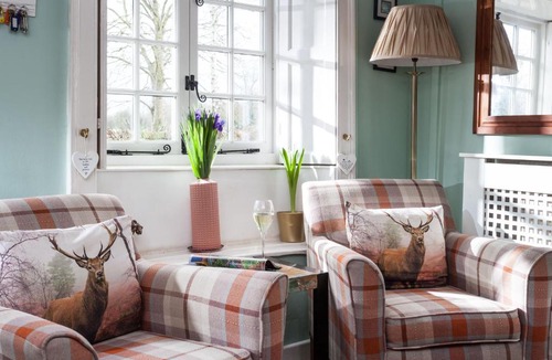 Longborough House | Brookview