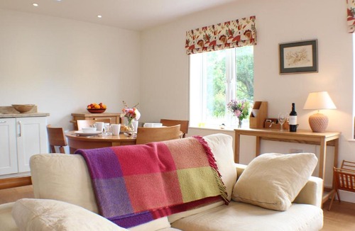 Winterslow House | Broomley Cottage