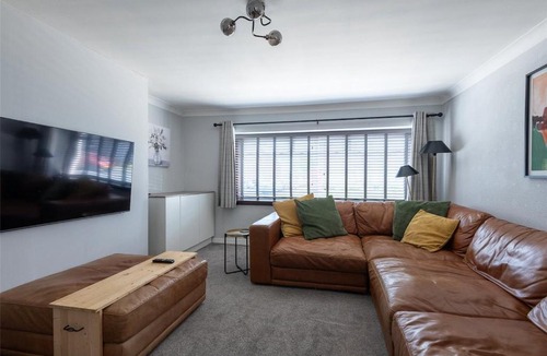 Broughty Ferry Apartment | Broughty Ferry Cottage - 2 bedrooms - By the River