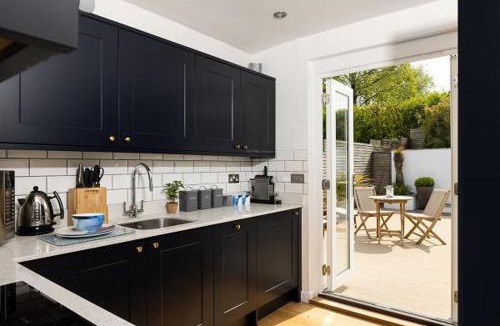 Treator House | Bryn Cottage