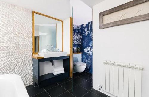 Treator House | Bryn Cottage