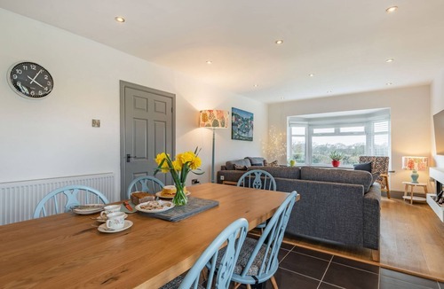 Llanfaglan Cottage | Bryn Derw