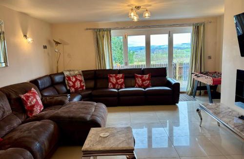 Aberystwyth House | Brynhyfryd