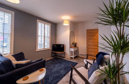 Cheltenham Apartment | Buckingham Court