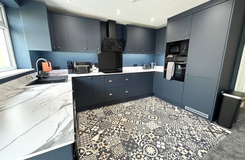 Thornton-Cleveleys House | Buckingham House by Sasco