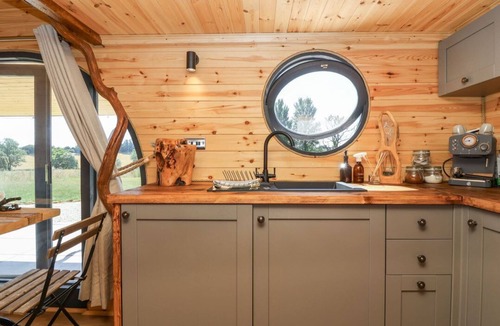 Gillingham House | Bugley Pools Hideaway, Gillingham