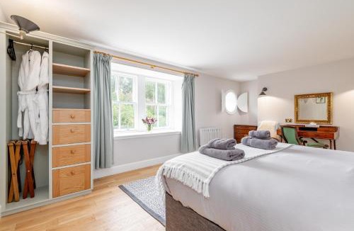 Monzie House | Burnside - gorgeous romantic cottage for 2