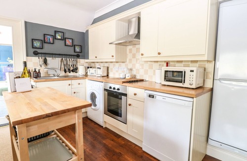 Stalham Cottage | BURTONS MILL RETREAT, family friendly in Stalham