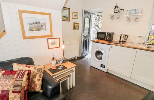 Tanygrisiau House | Bwthyn Afon River Cottage