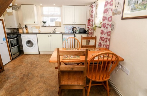 Rhyd-y-clafdy Cottage | Bwthyn Celyn