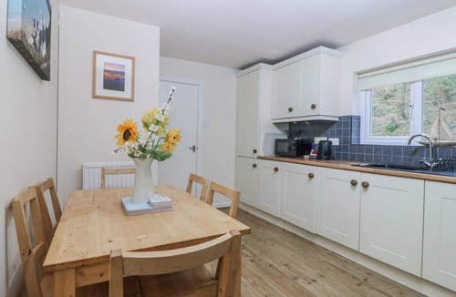 Borth-y-Gest House | Bwthyn y Mor