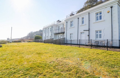 Torpoint Cottage | Cabin ∙ 3 bedrooms ∙ 6 guests