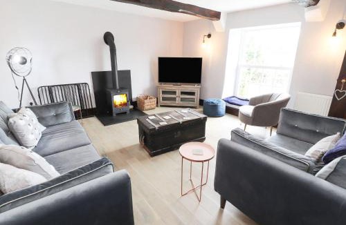 Bwlchgwyn House | Cae Adar Farm