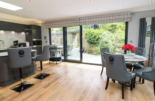 Darlington Cottage | Caesars Lodge