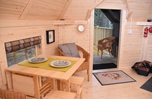Logie Coldstone Ski Chalet | Cairngorm Bothies