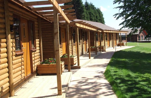 Walsall Hotel | Calderfields Golf & Country Club