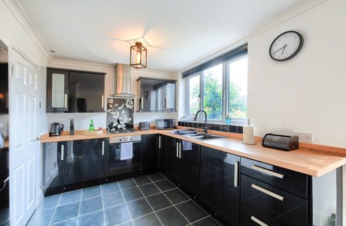Billingham House | Caledonia Luxe Stays Short Lets Agency Teeside