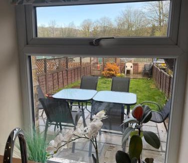 Honley House | Calm Oasis Honley Bridge