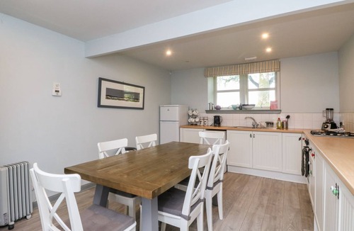 Muirshearlich Cottage | CAMISKY STEADING, pet friendly, with open fire in Fort William