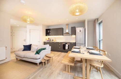 Wembley Park Apartment | Canada Gardens