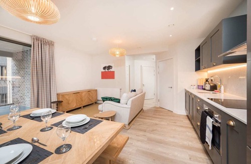 Wembley Park Apartment | Canada Gardens