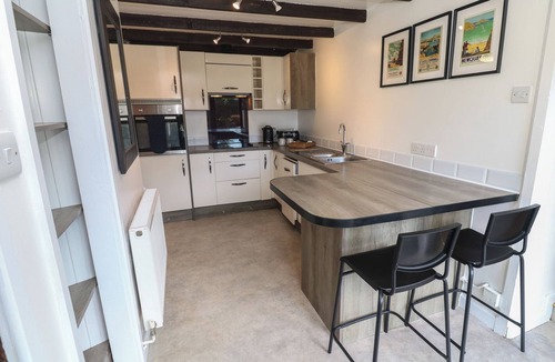 Redruth Cottage | Candle Croft
