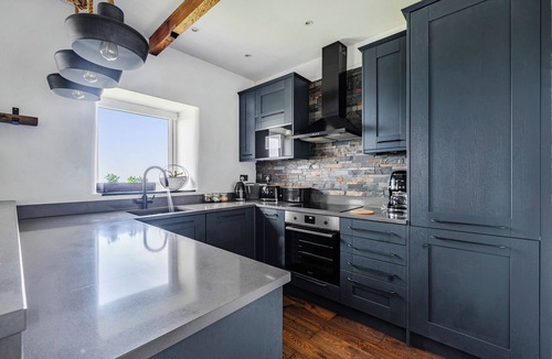 St Just Cottage | CAPE VIEW, pet friendly, character holiday cottage in St Just