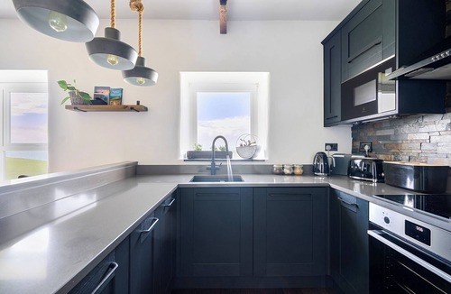 St Just Cottage | CAPE VIEW, pet friendly, character holiday cottage in St Just