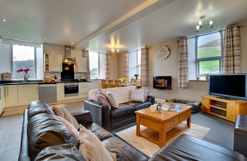 Cwrt Cottage | Capel Maethlon
