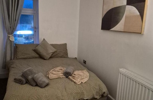 Sketty Apartment | Cariad Cwtch