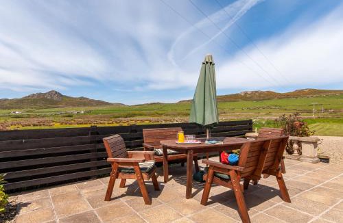 St Brides House | Carn Llidi Cottage
