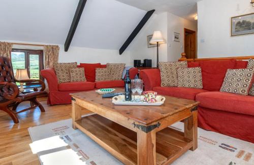 St Brides House | Carn Llidi Cottage