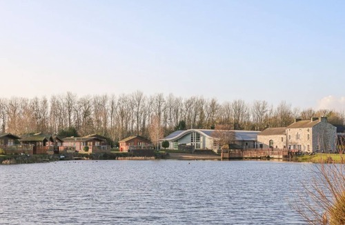 South Lakeland Leisure Village Cabin | Carpenwray, Carnforth. 3 beds.