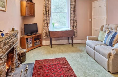 Fishguard House | Carreg Yr Eos - Cottage