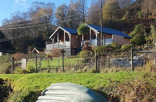 Loch Goil Ski Chalet | Carrick Chalets - your Highland retreat! Panoramic loch & mountain views.