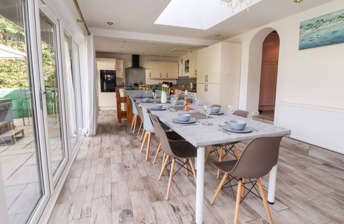 Llangollen Cottage | Castellolwg