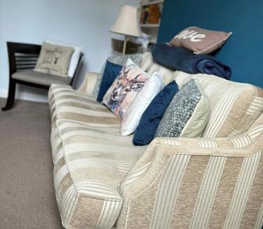 Dalavich Apartment | Castle Brae Apartment