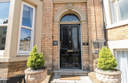 Scarborough City Centre Cottage | Castle View