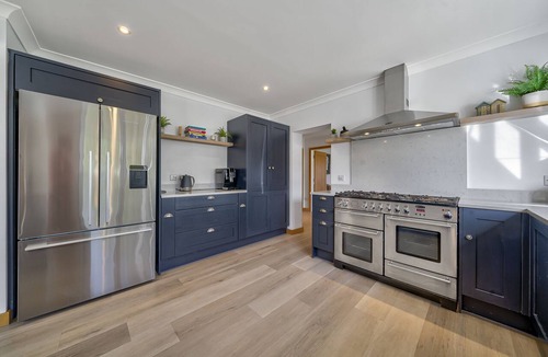 Earnley House | Cedar Barn - Earnley