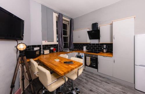 Leith Apartment | Central and Charming Edinburgh Apartment