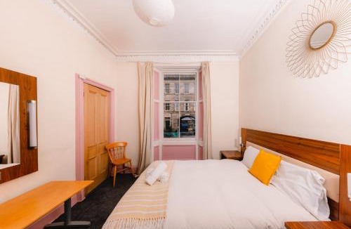 Leith Apartment | Central and Charming Edinburgh Apartment
