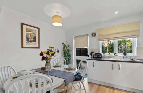 Exeter House | Central Exeter 3BR | Walk Everywhere