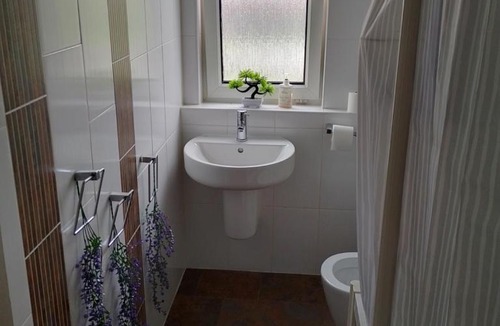North Glasgow House | Central Glasgow quiet area