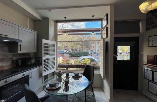 Wadsworth Apartment | Central Hebden Bridge Apartment | Log Burner & Private Patio