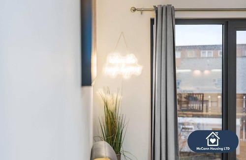 Birmingham City Centre Apartment | Central Location | 10 minute walk to Bullring