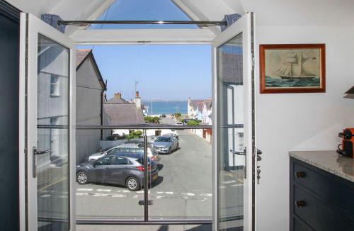 Rhosneigr House | Chapel House
