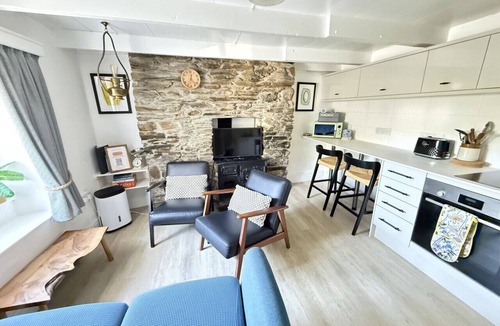 Port Isaac Cottage | Character cottage close to Port Isaac harbour – sleeps 4